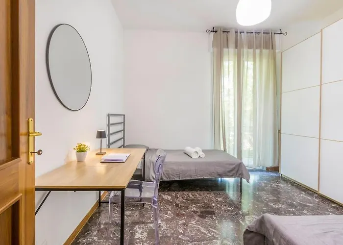 Famileisure Near Policlinico & 公寓 摩德纳